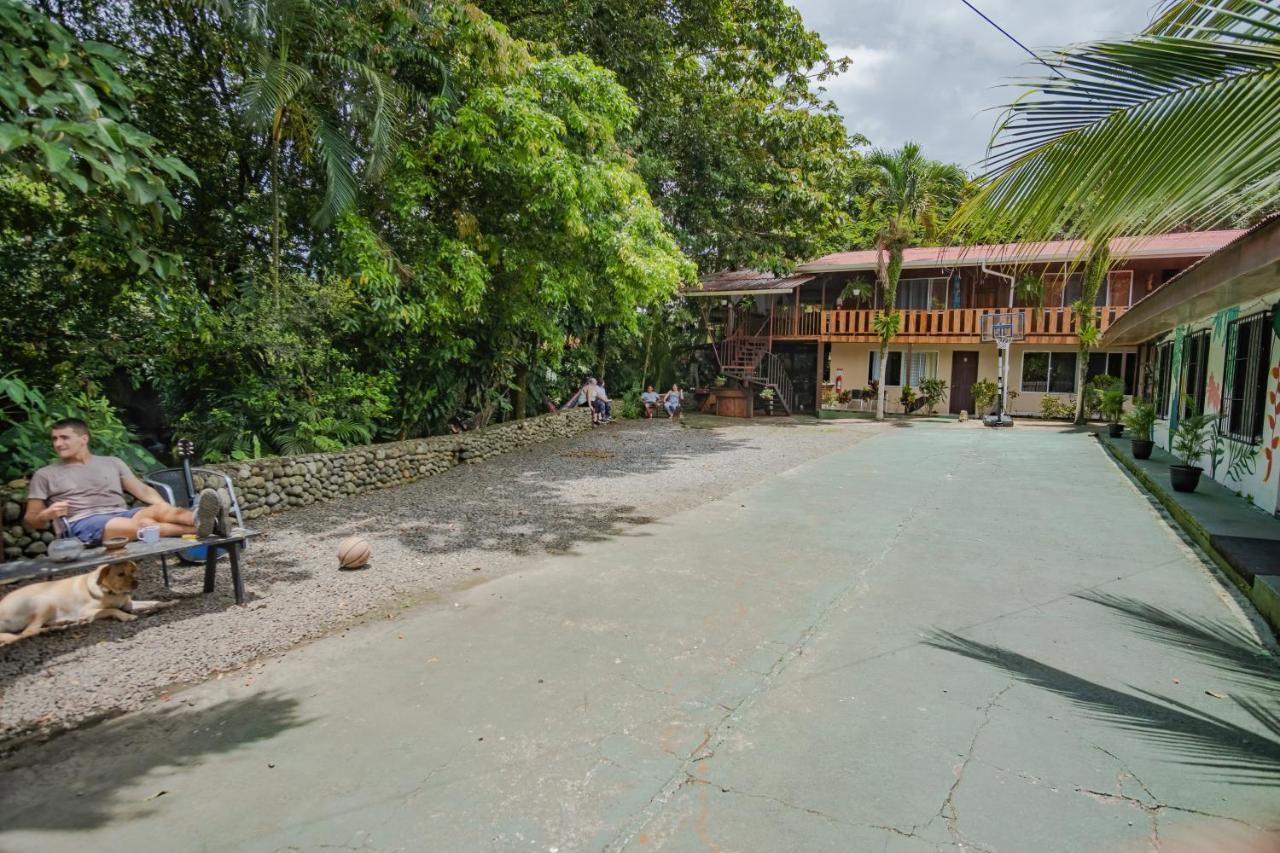 Rio Danta Hostel La Fortuna Kültér fotó