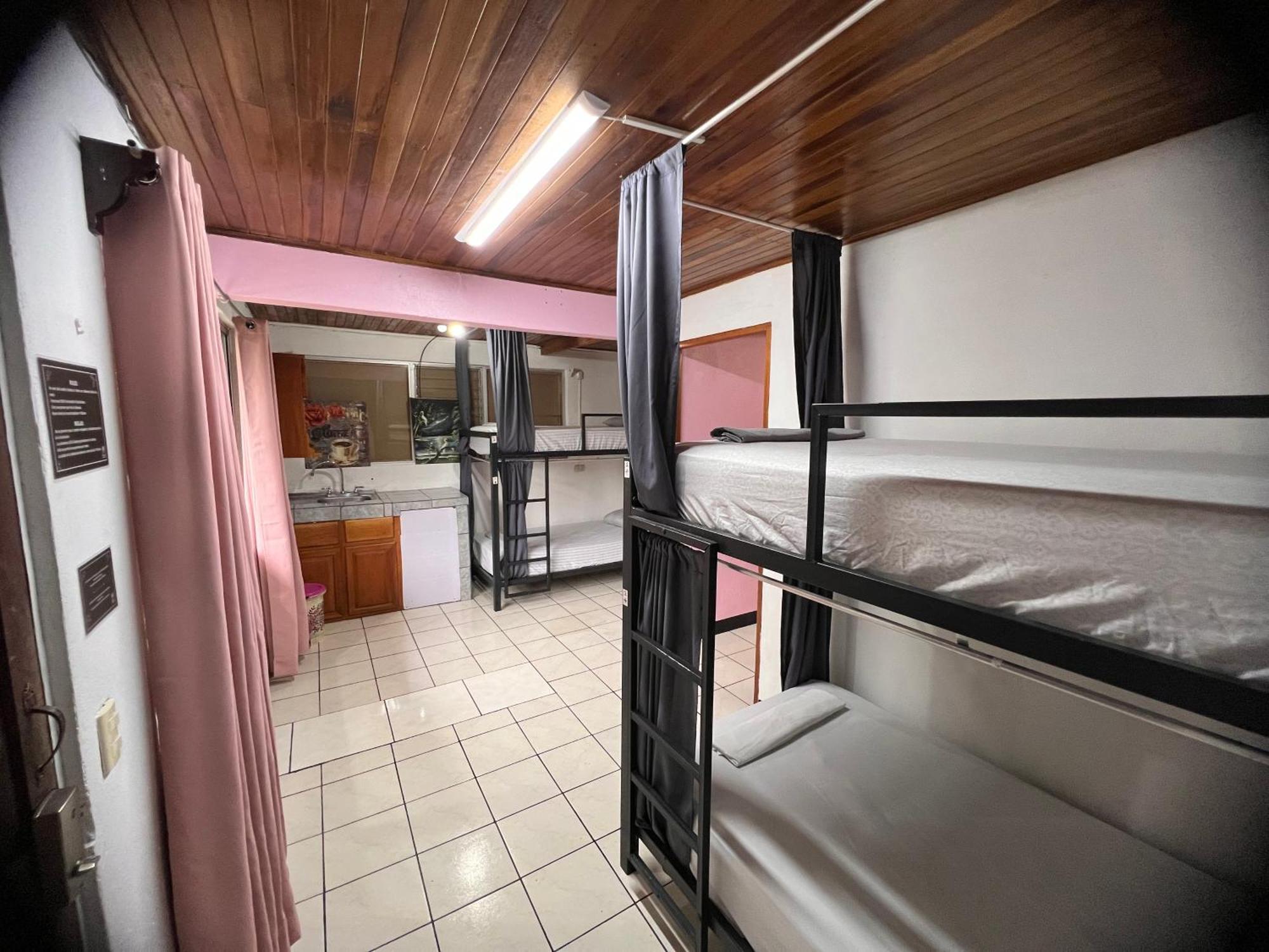 Rio Danta Hostel La Fortuna Kültér fotó