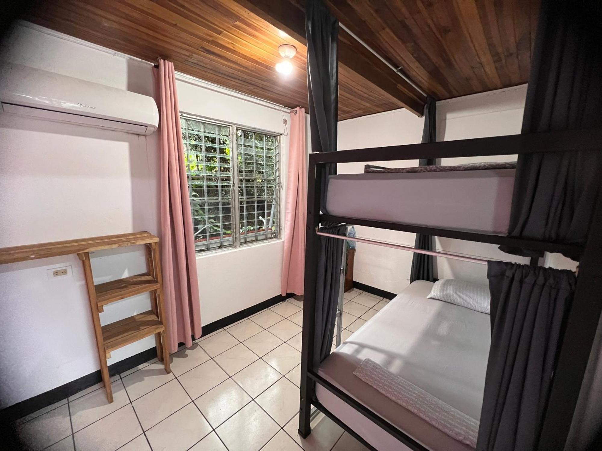 Rio Danta Hostel La Fortuna Kültér fotó