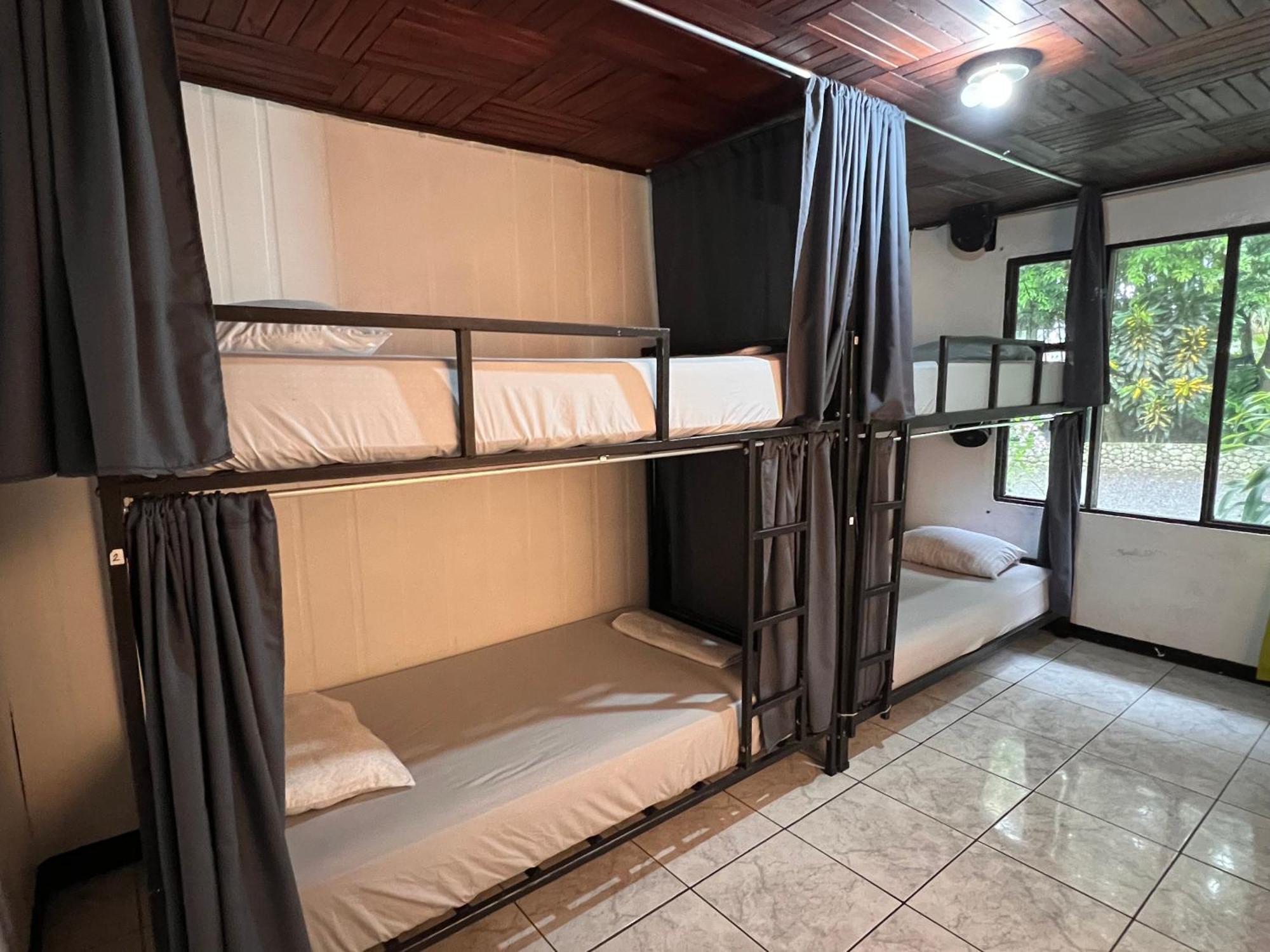 Rio Danta Hostel La Fortuna Kültér fotó